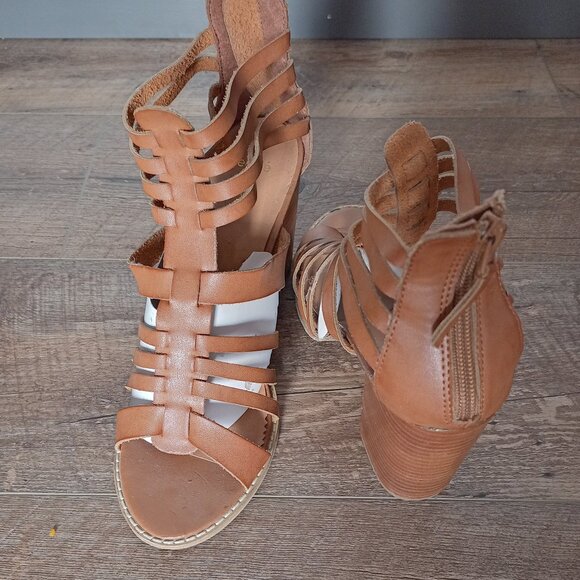 Urban Outfitters Stappy Block Heel Brown Sandals Women 9 - Picture 2 of 3